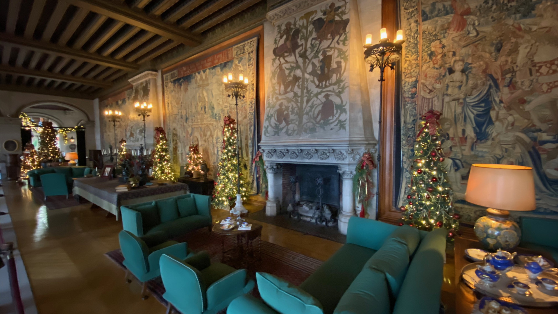 File:Biltmore Estate- Tapestry Gallery - 50719135021.jpg