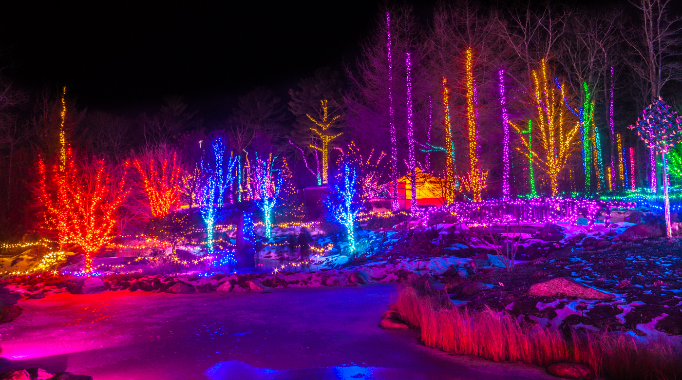 File:Gardens Aglow (31923802255).jpg