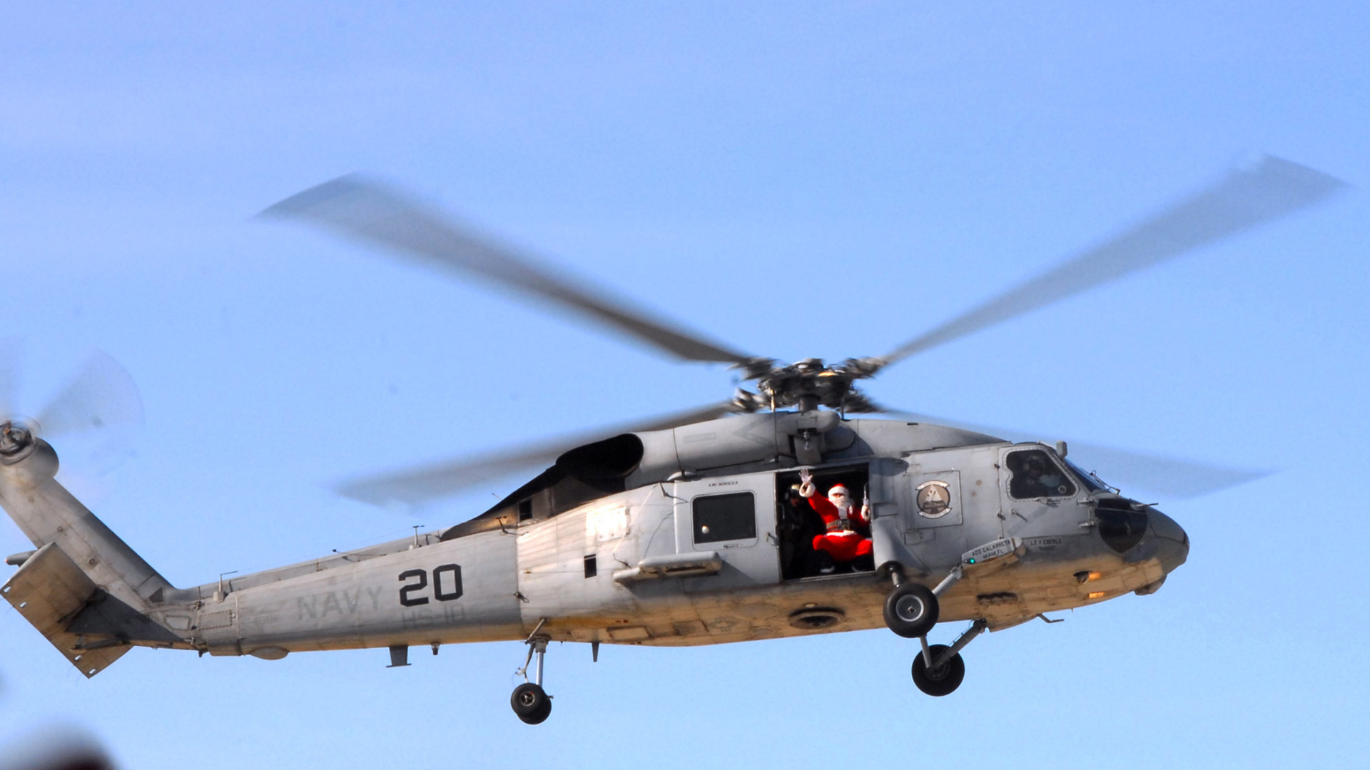 File:US Navy 101211-N-0046R-071 Santa Claus flies in an SH-60F Sea Hawk helicopter assigned to Commander, Helicopter Sea Combat Wing Pacific.jpg