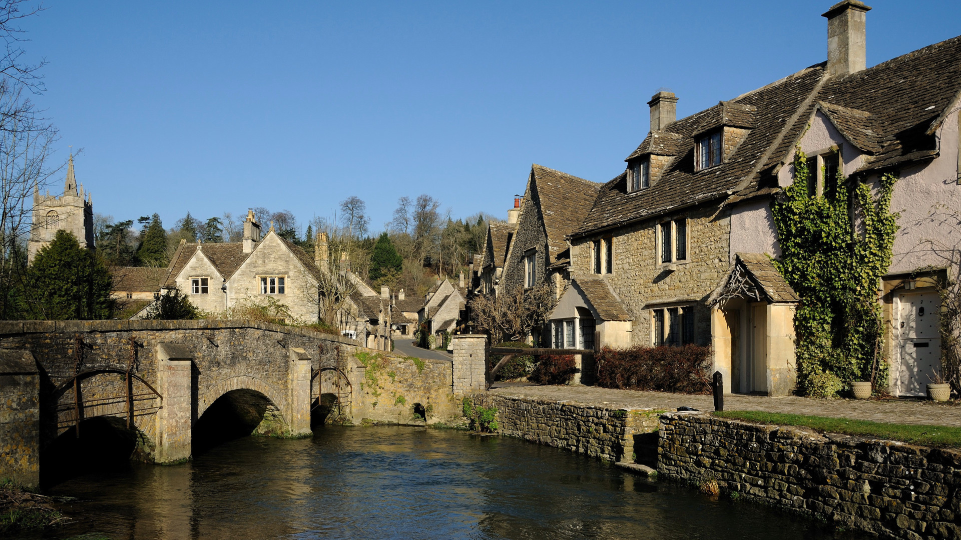 File:Castle combe river.jpg