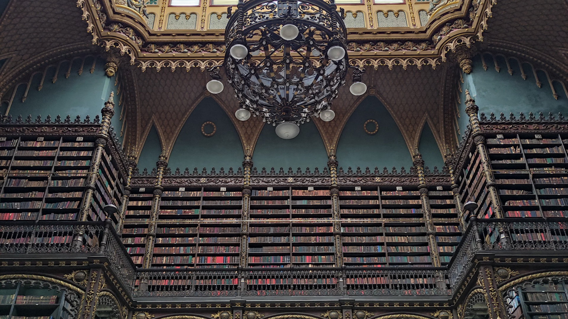 File:Real Gabinete Português de Leitura - Rio de Janeiro - 20220930151619.jpg