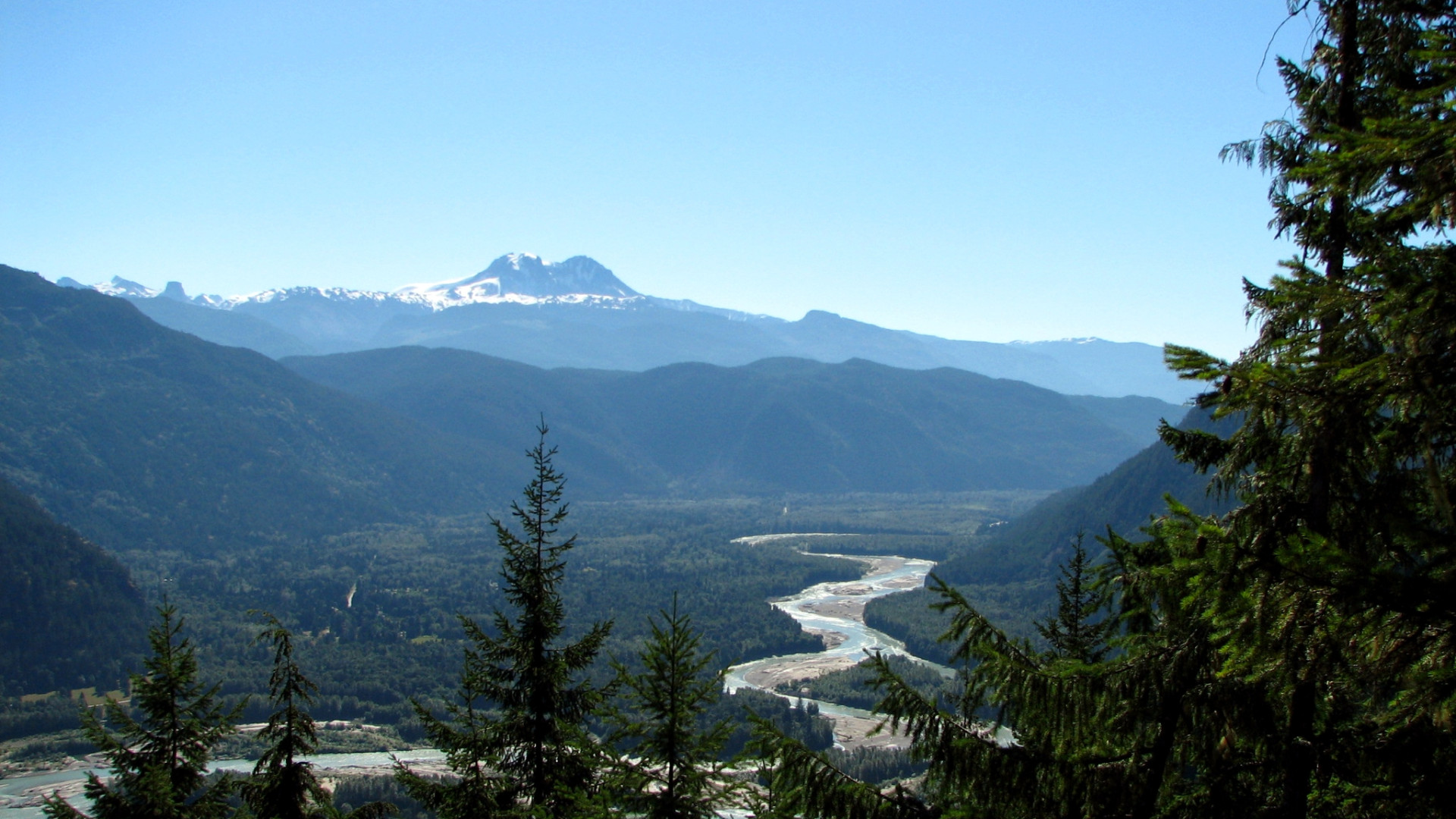 File:Squamish valley.jpg