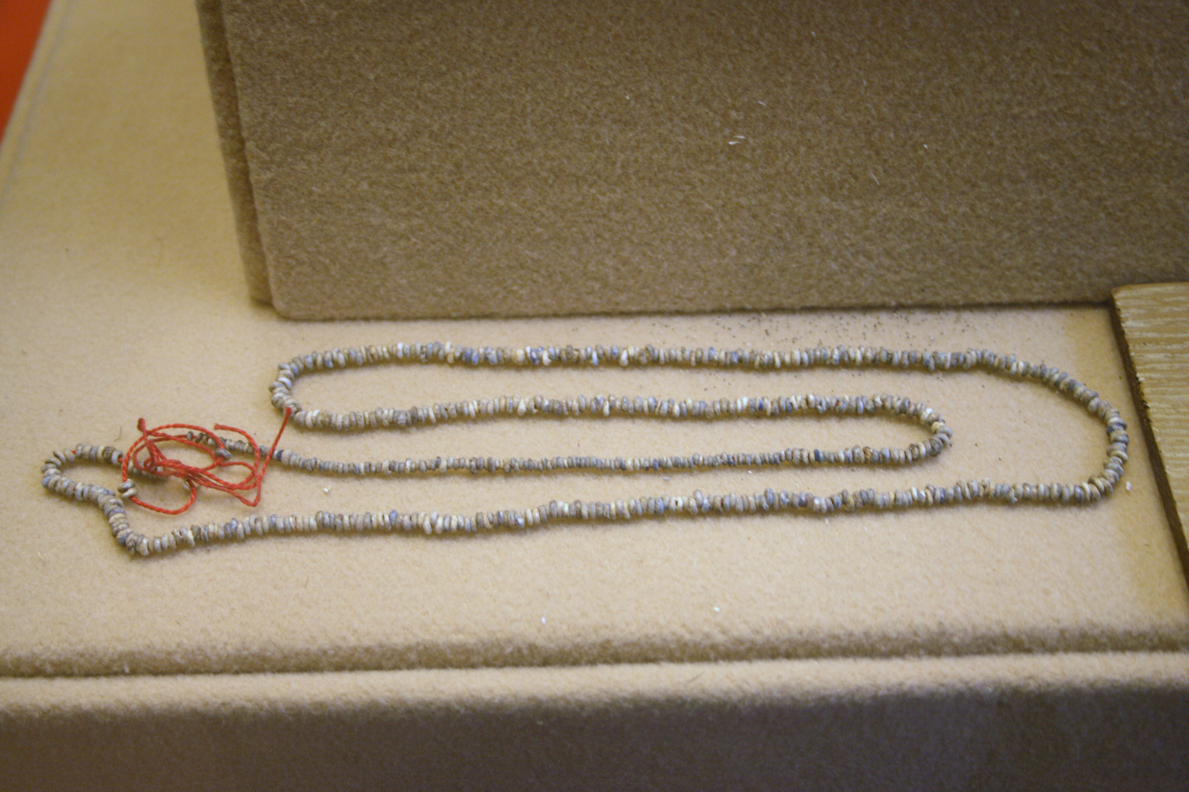File:Beads from Burial Jacket (9967102673).jpg
