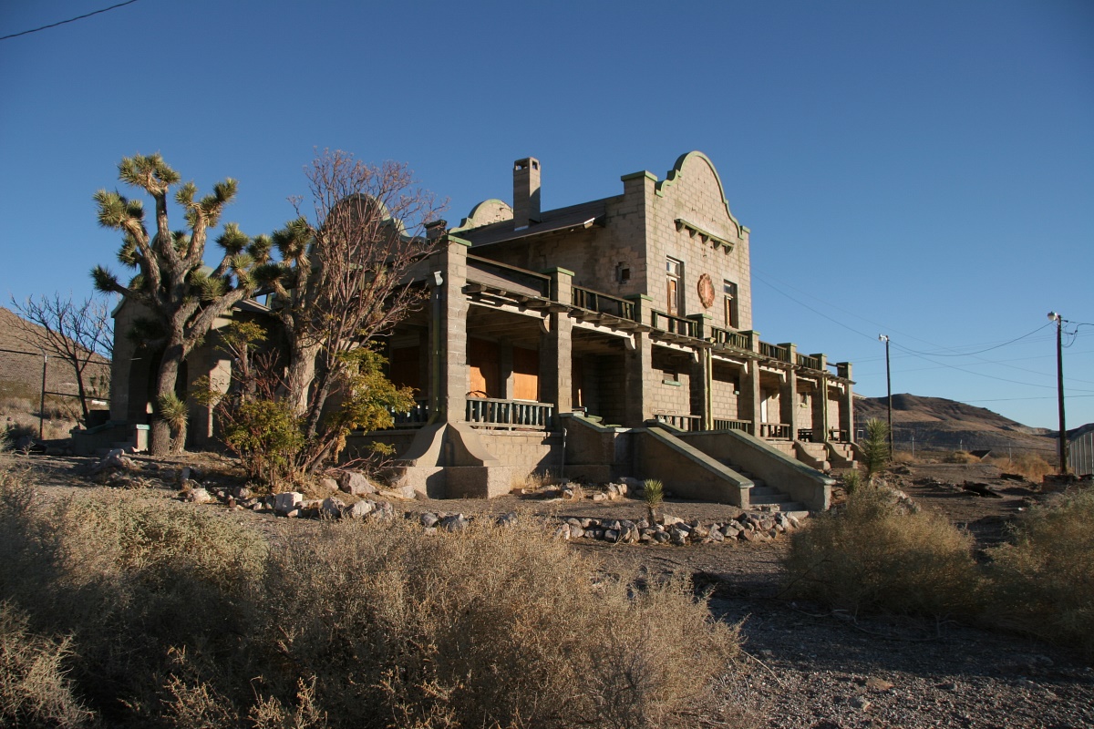 File:Rhyolite Train Station 20061124.JPG