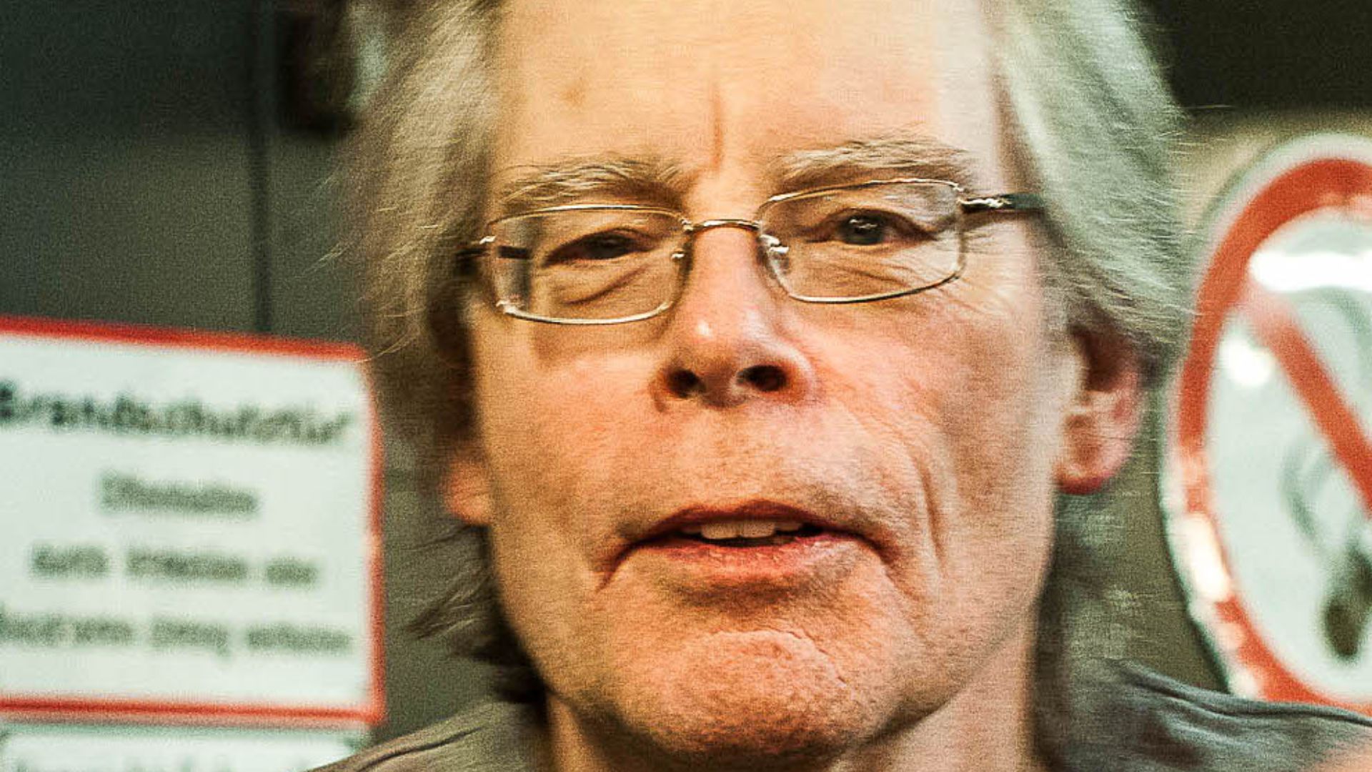 File:Stephen King Hamburg 2013-02.jpg