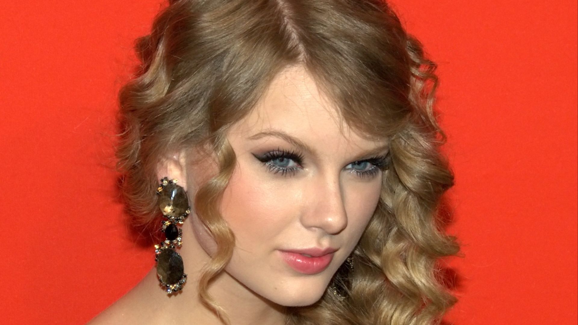 File:Taylor Swift by David Shankbone.jpg