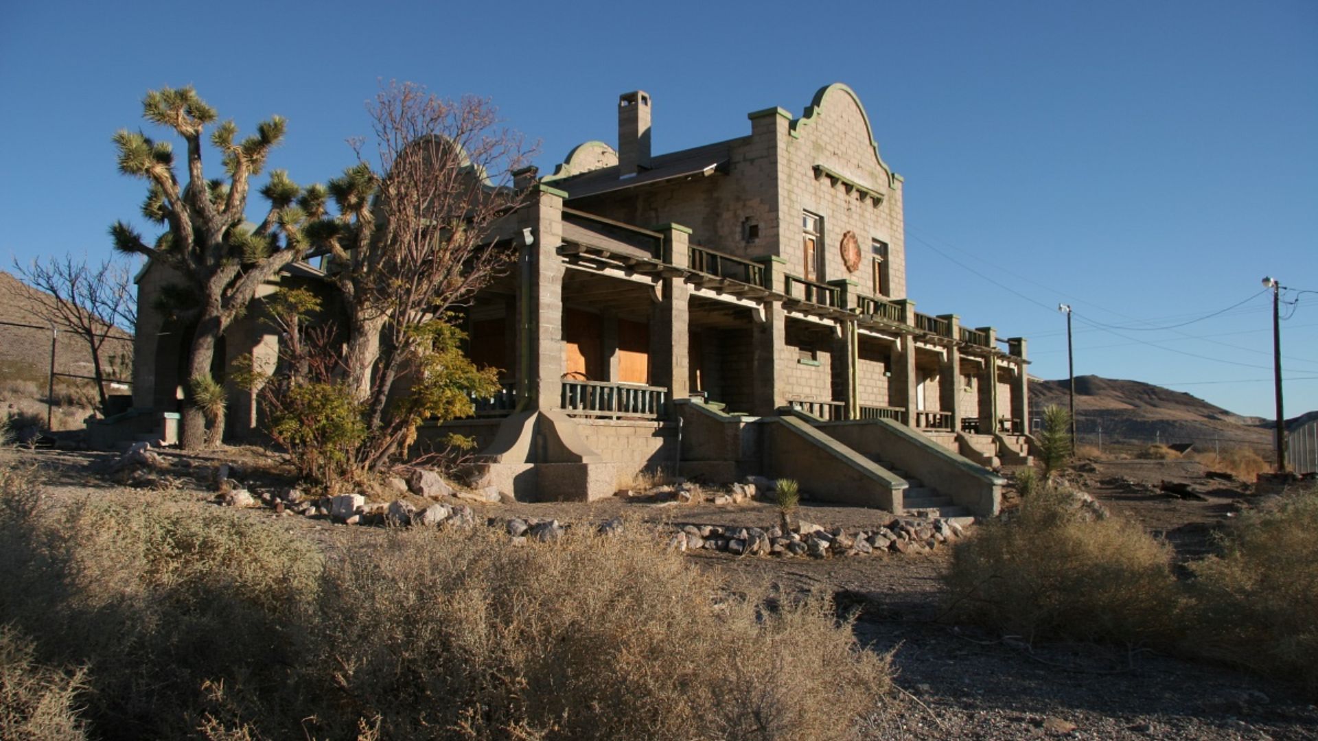 File:Rhyolite Train Station 20061124.JPG