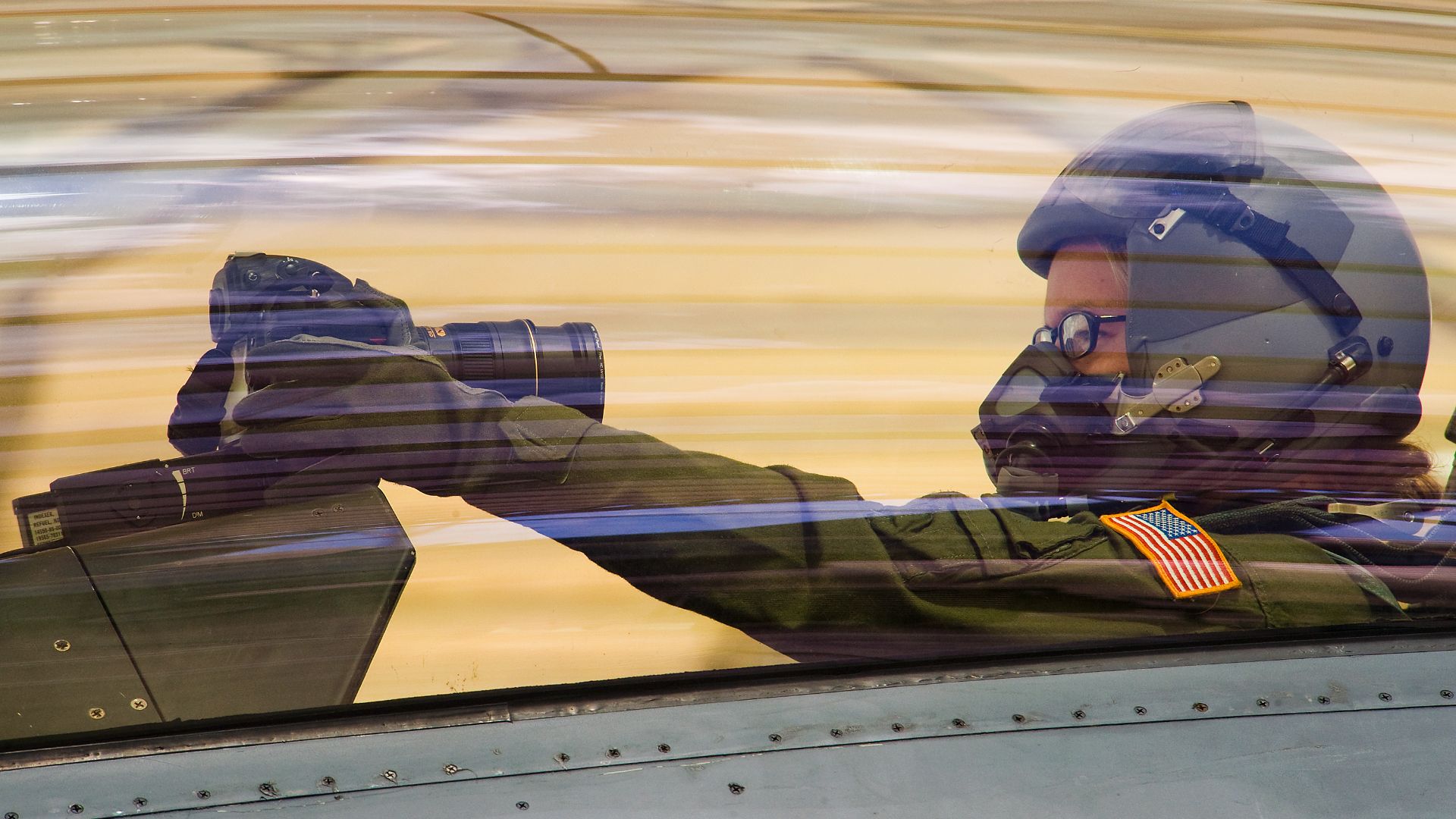 File:SSG Desiree Palacios makes final settings on her camera before a sortie in a F-16D Fighting Falcon.jpg
