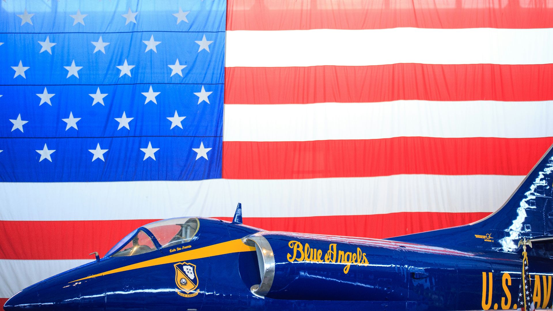 blue and red jet plane