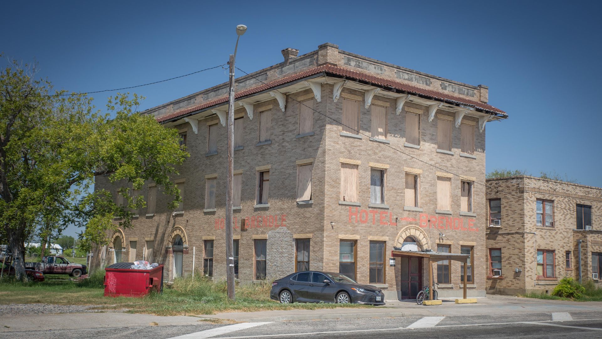 File:Hotel Brendle Robstown Wiki-1.jpg