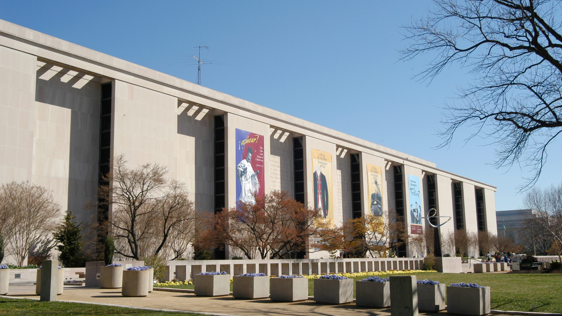File:National Museum of American History 1.jpg