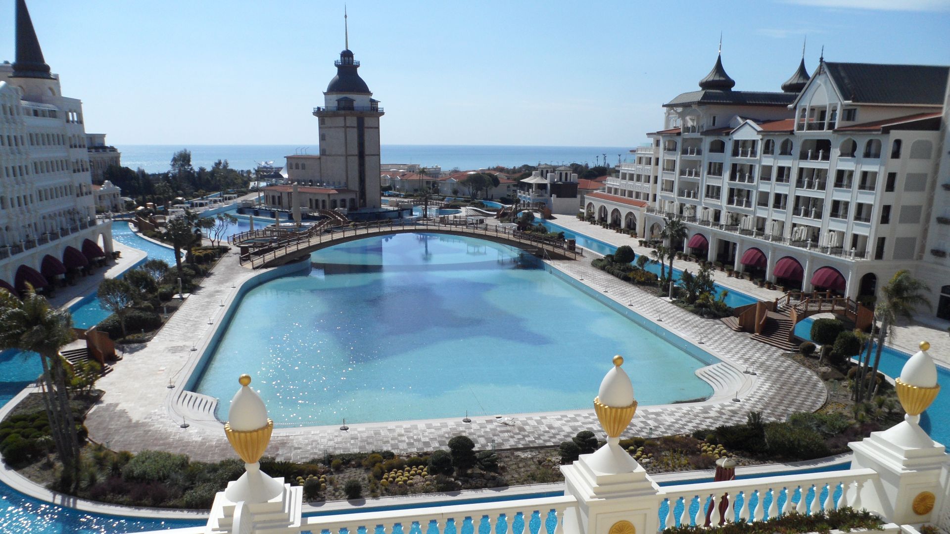 File:Mardan Palace.JPG