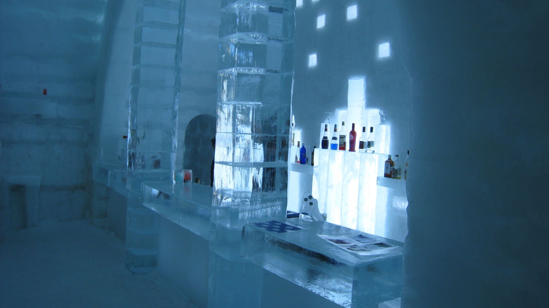 File:Blue room (ICE CAFE) - panoramio.jpg