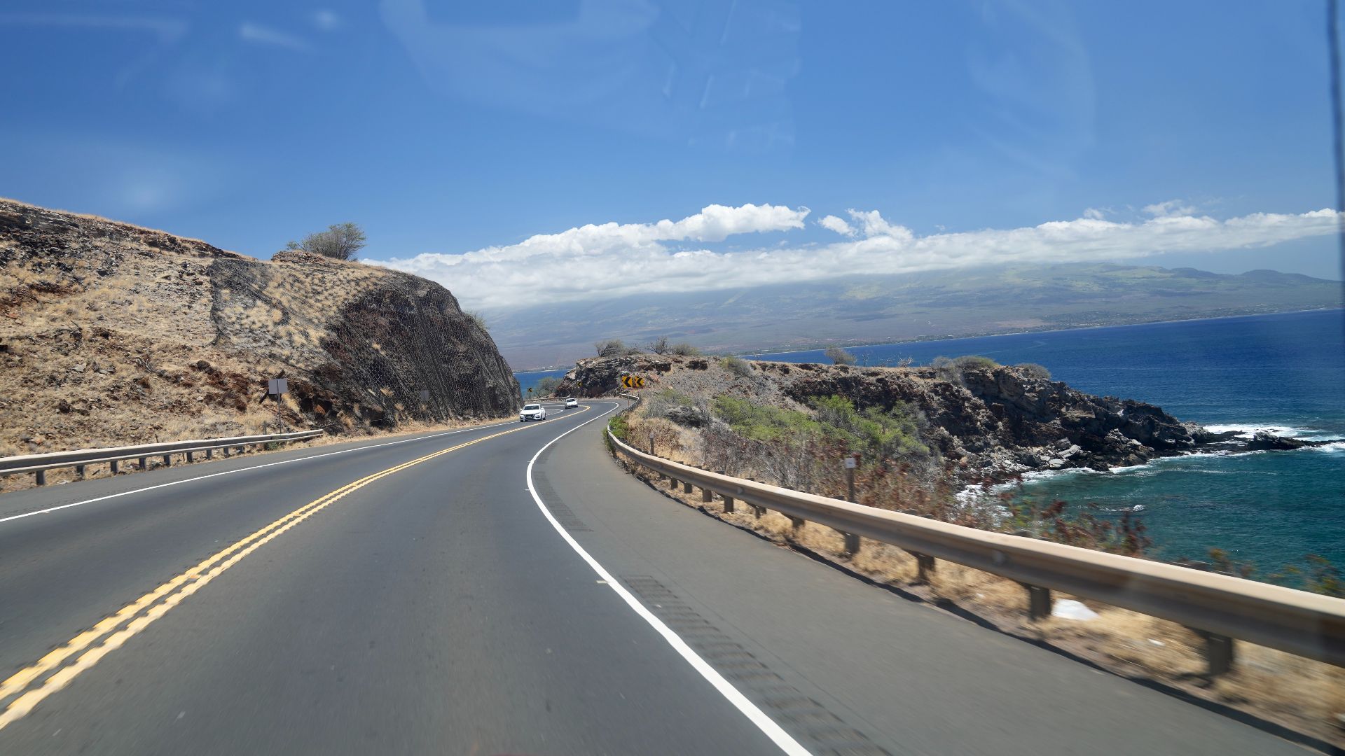 File:Hawaii Route 30 winds it’s way along the Maui Coast.jpg