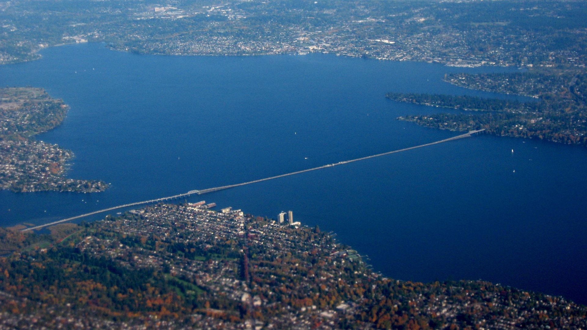 File:Evergreen Point Floating Bridge.jpg