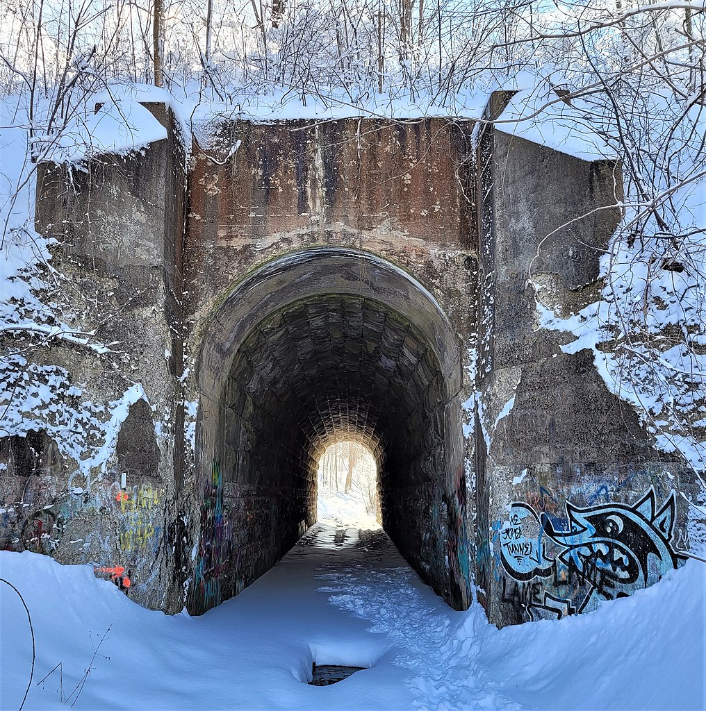 Screaming Tunnel-Southern Entrance- Niagara Falls-Ontario-20220205