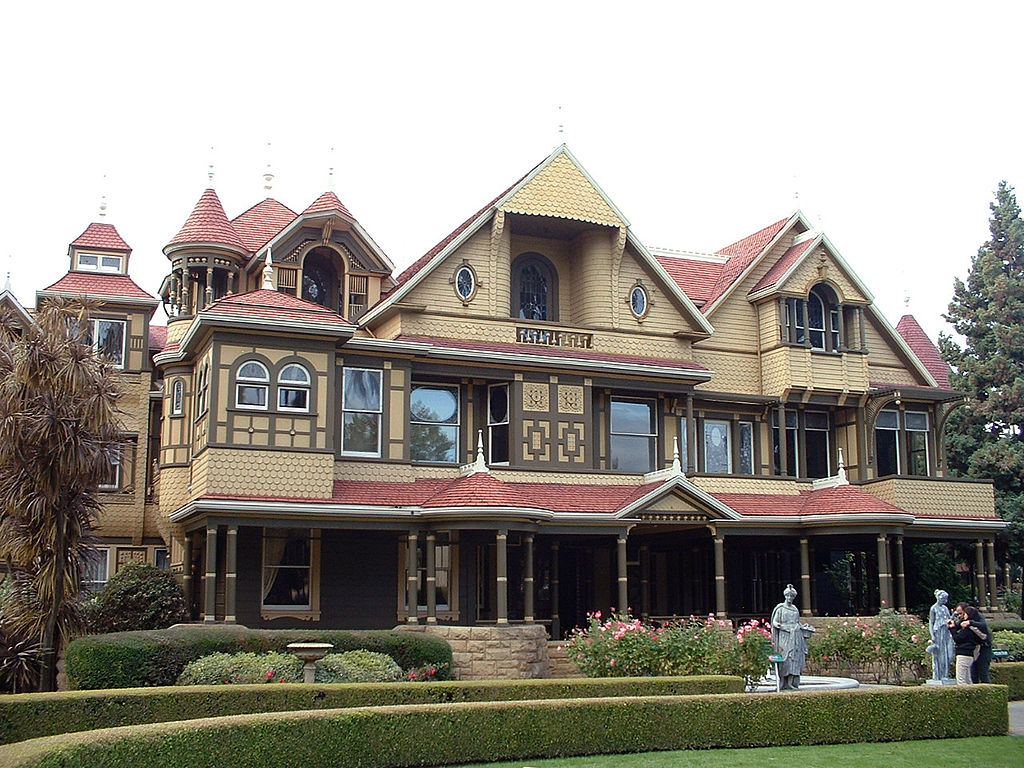 1024Px-Winchester Mystery House (Front)