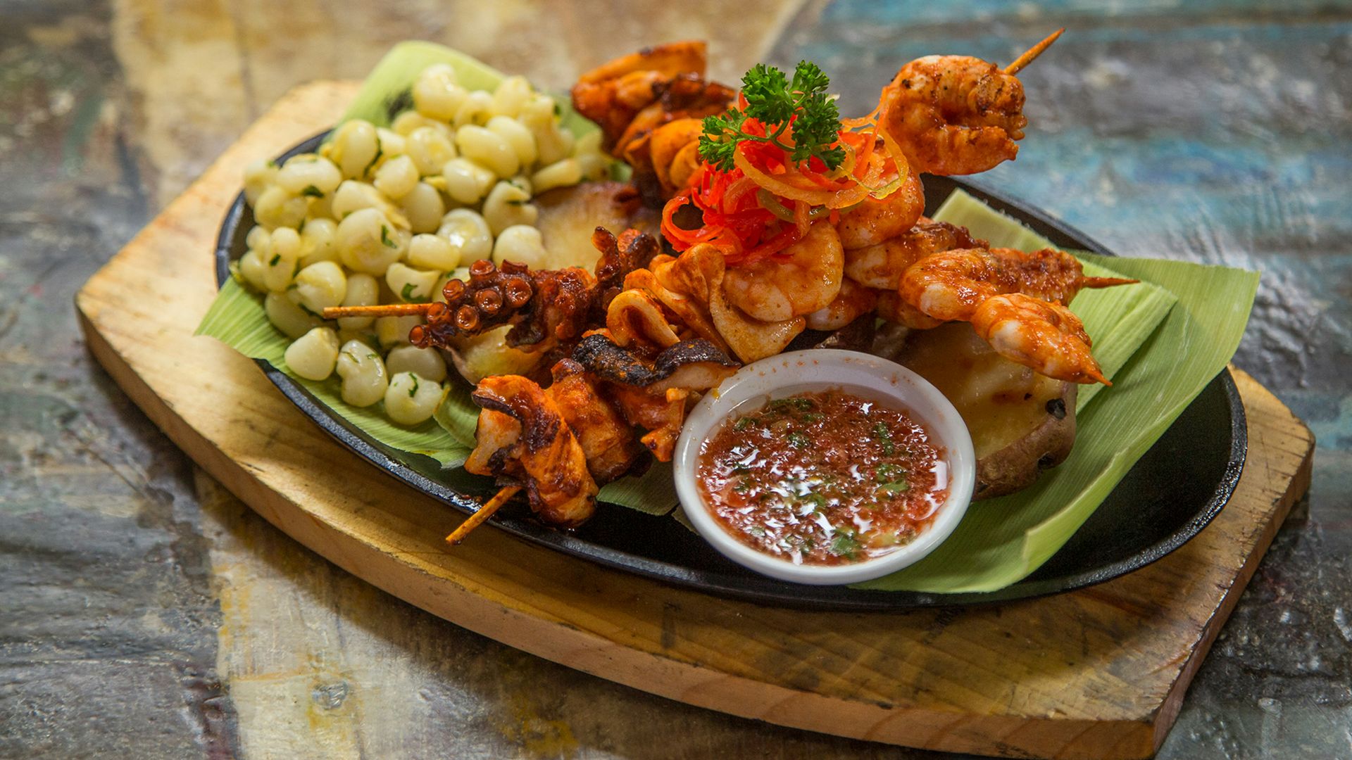 close-up photo of grilled meat with sauce