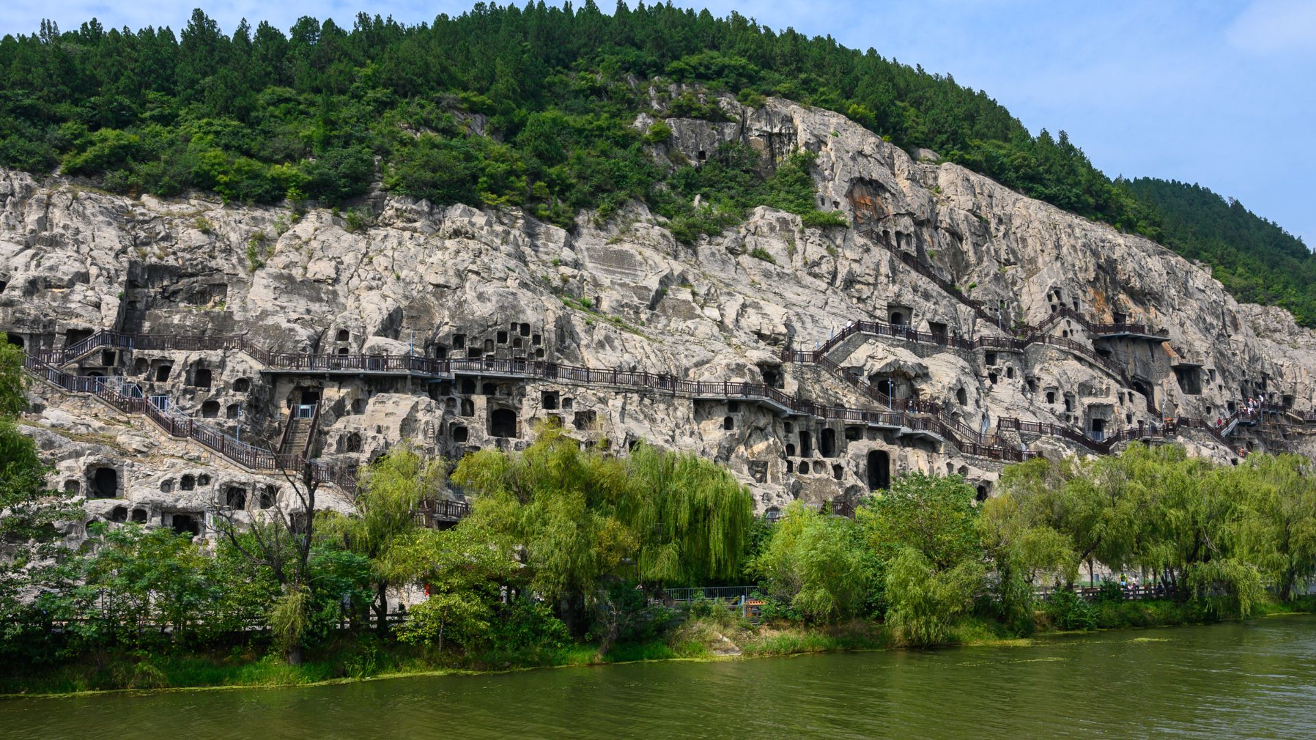 File:27407-Luoyang, Longmen Grottoes.jpg