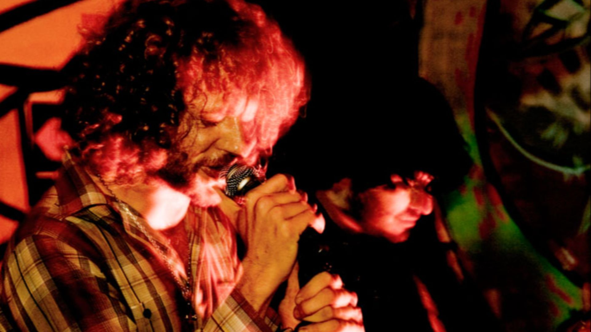 File:First rock n roll party @ biolazio Oso bar 2009.jpg