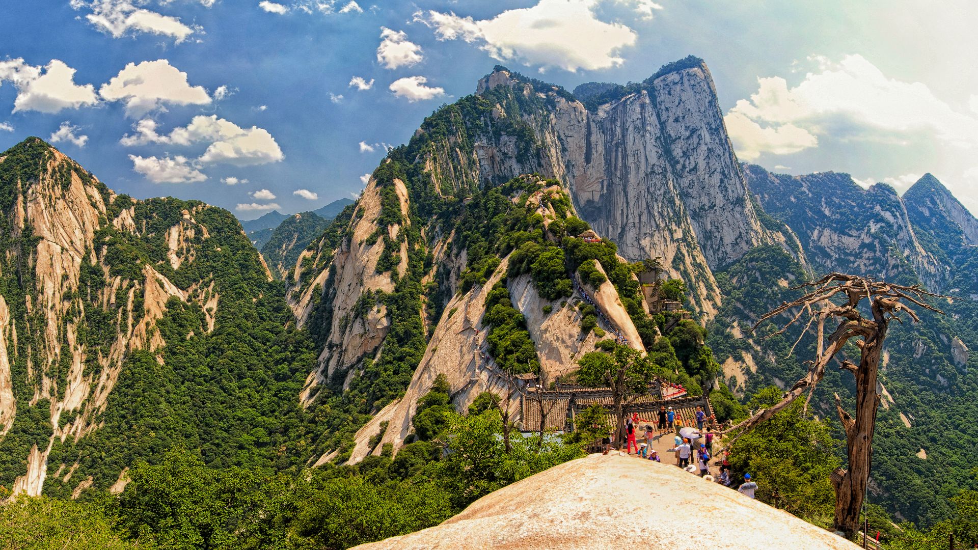 File:1 mount hua shan china 2011.jpg