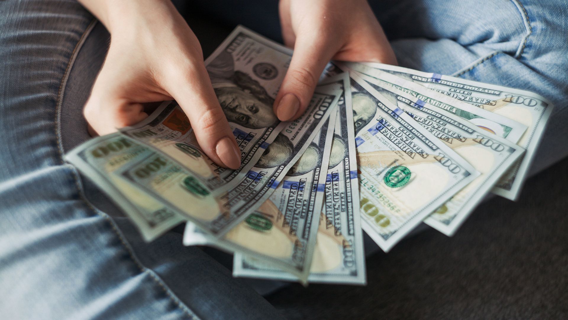 fan of 100 U.S. dollar banknotes