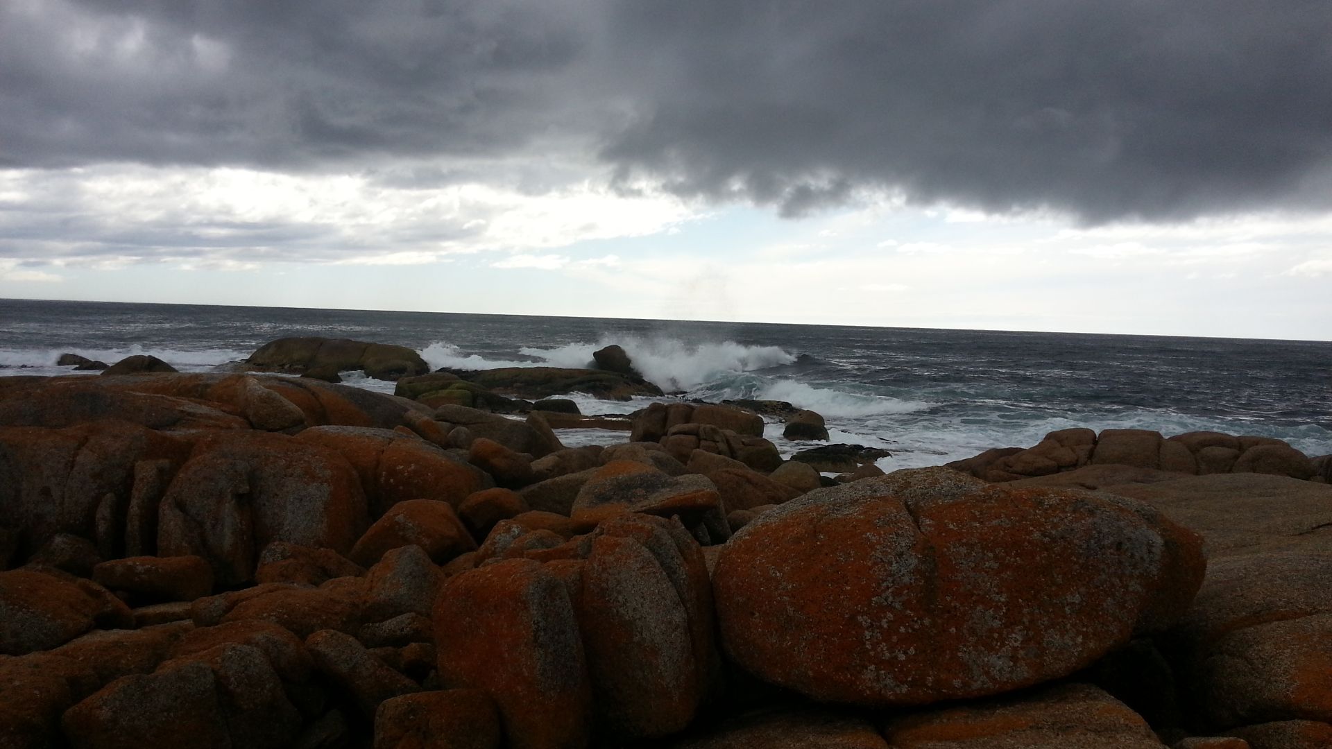 File:Bicheno Blowhole.jpg