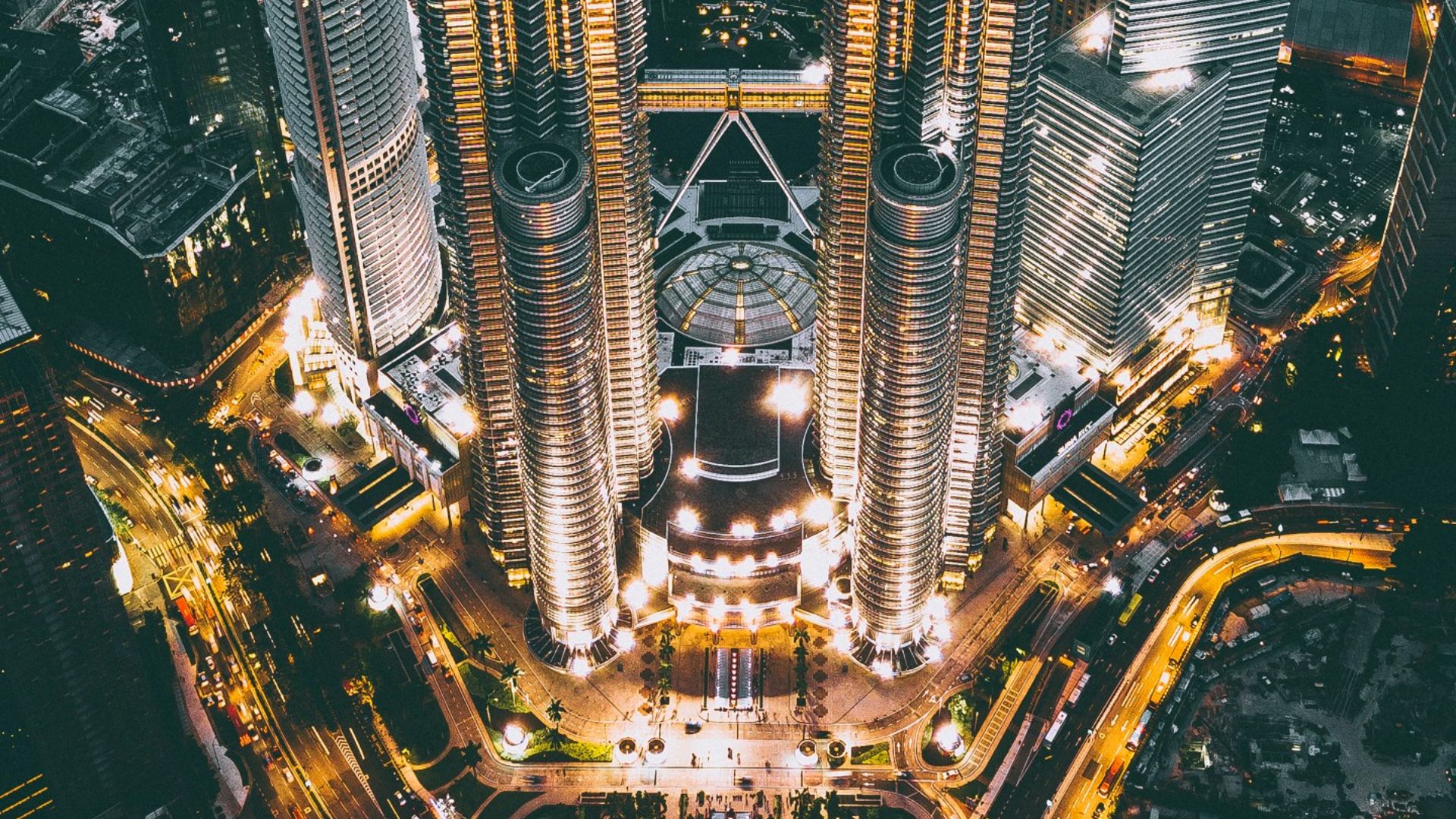 Twin Tower, Malaysia