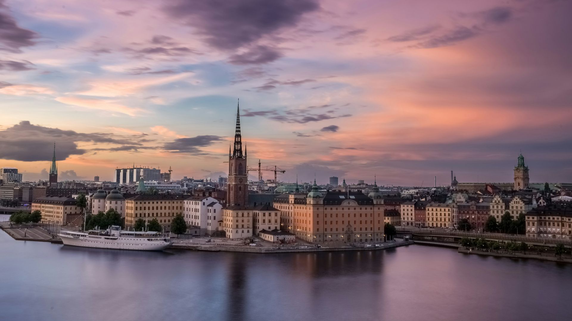 photo of brown high-rise building