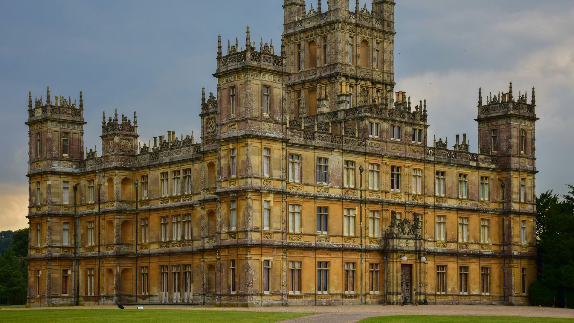 brown concrete building under blue sky during daytime