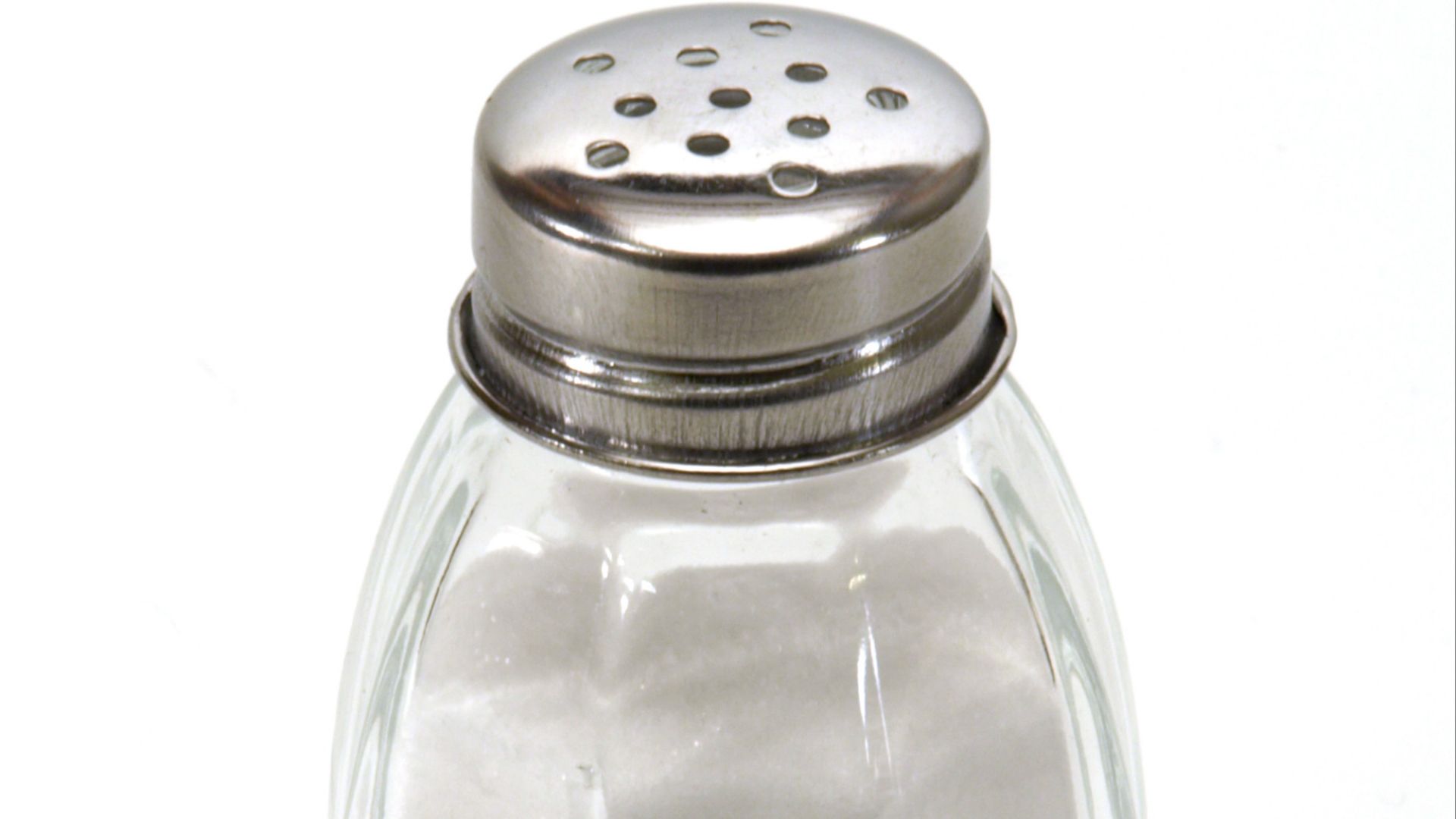 File:Salt shaker on white background.jpg