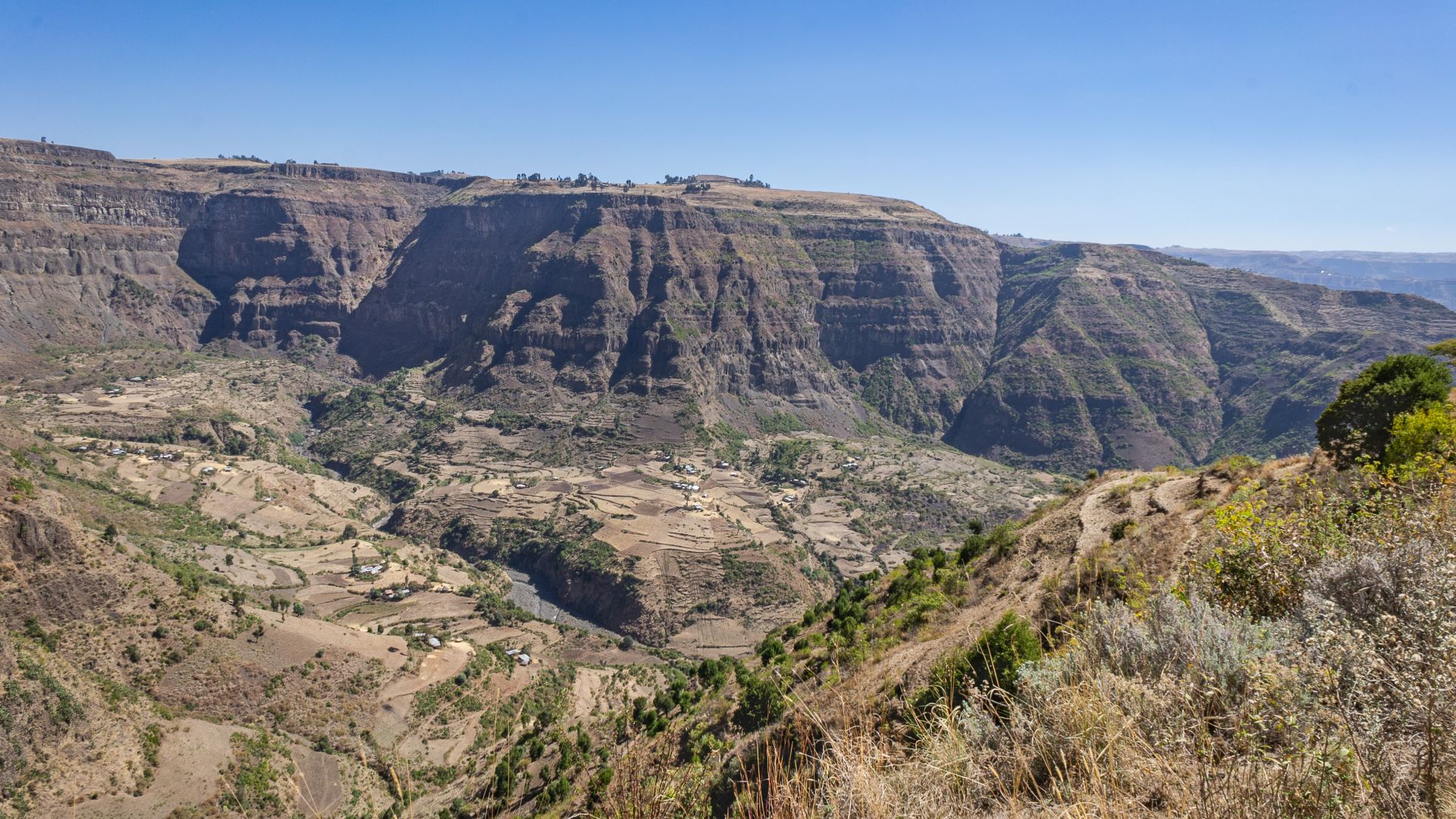 File:Great Rift Valley (53285528448).jpg