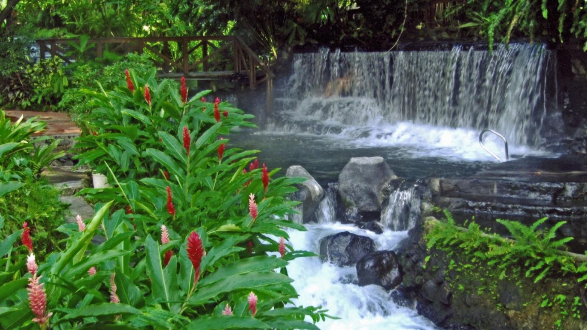 File:Tabacón Hot Springs, Costa Rica.jpg