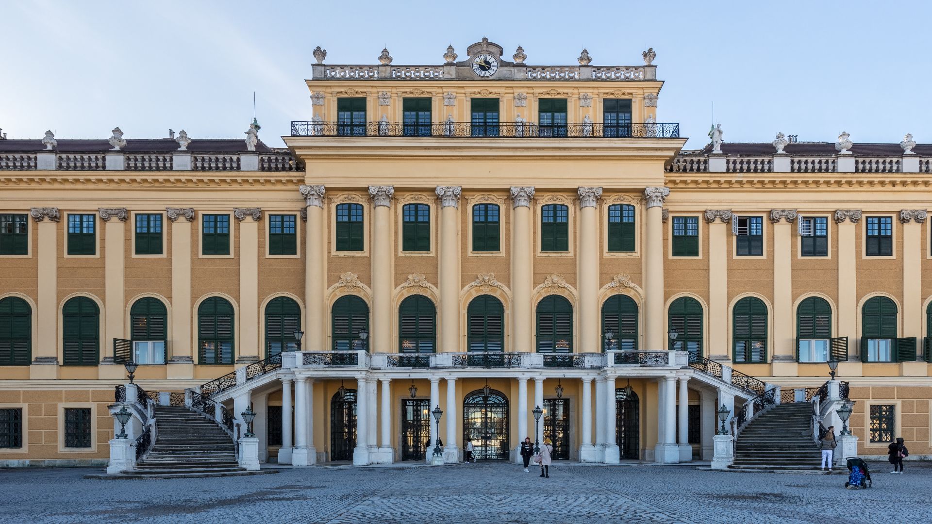 File:Palacio de Schönbrunn, Viena, Austria, 2020-02-02, DD 07-09 HDR.jpg
