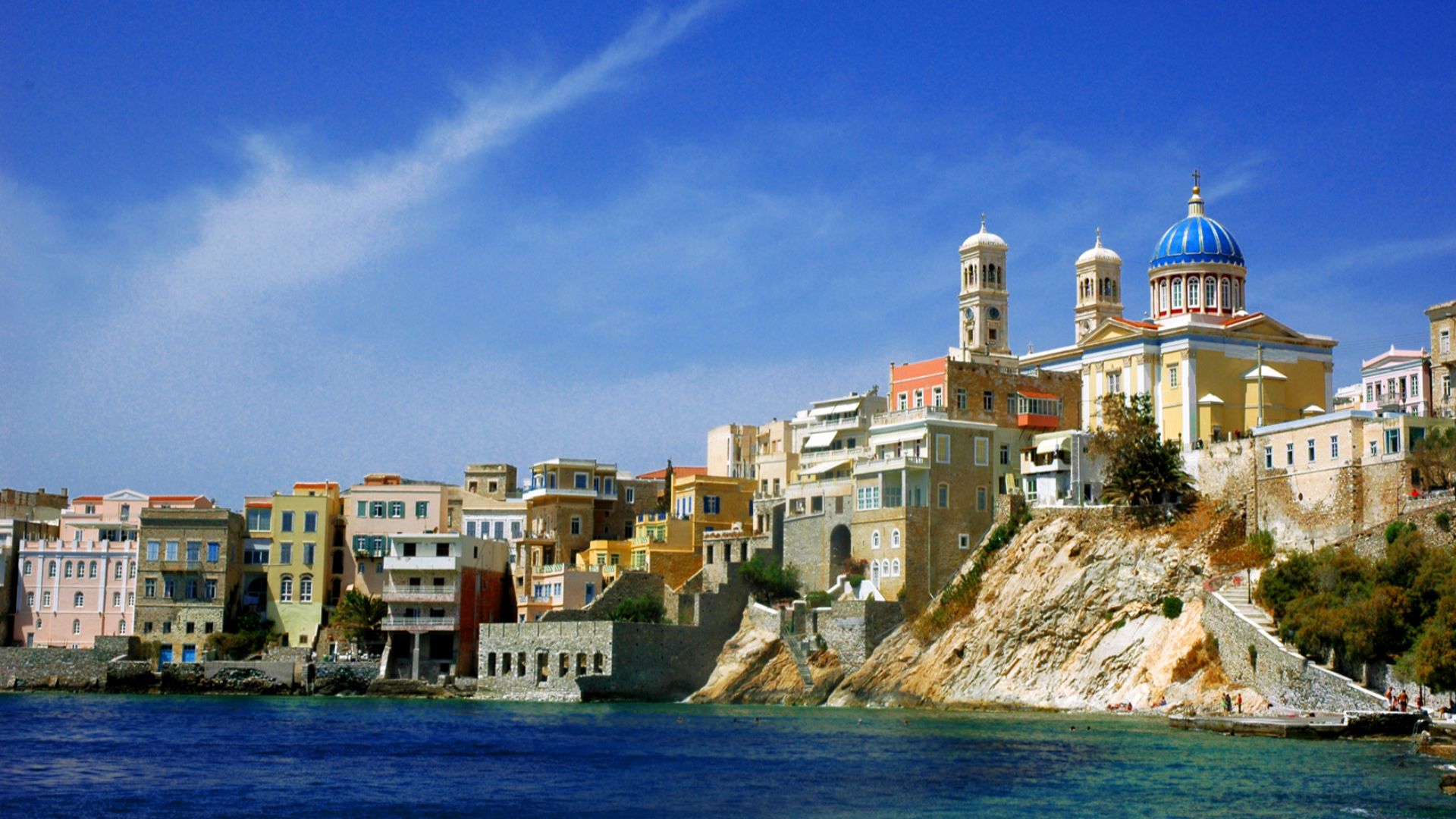File:St. Nicolas and Vaporia district, Syros island, Greece - panoramio.jpg