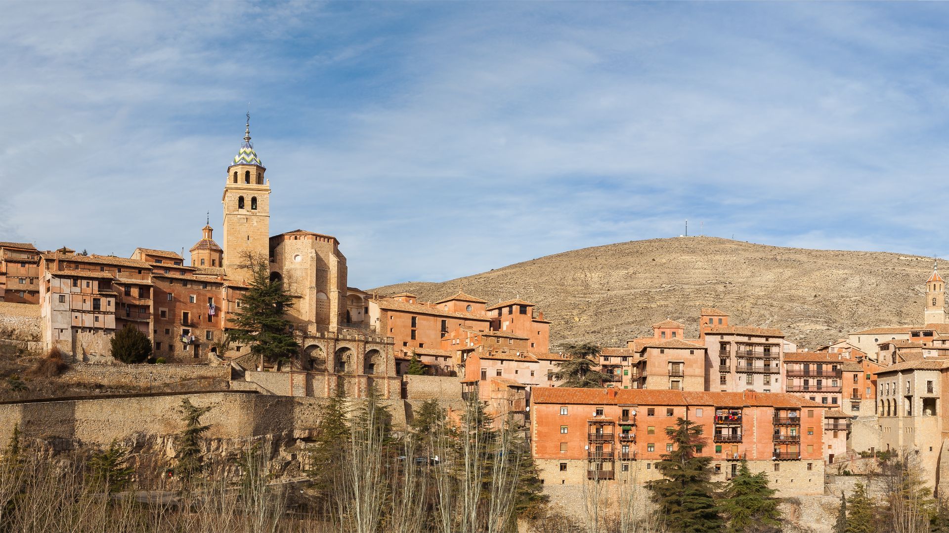 File:Albarracín, Teruel, España, 2014-01-10, DD 022-025 PAN.JPG