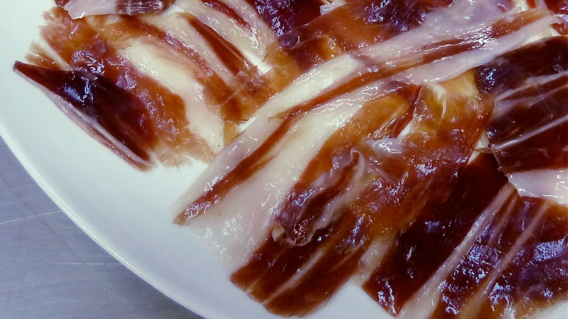 File:Jamón ibérico de bellota.jpg