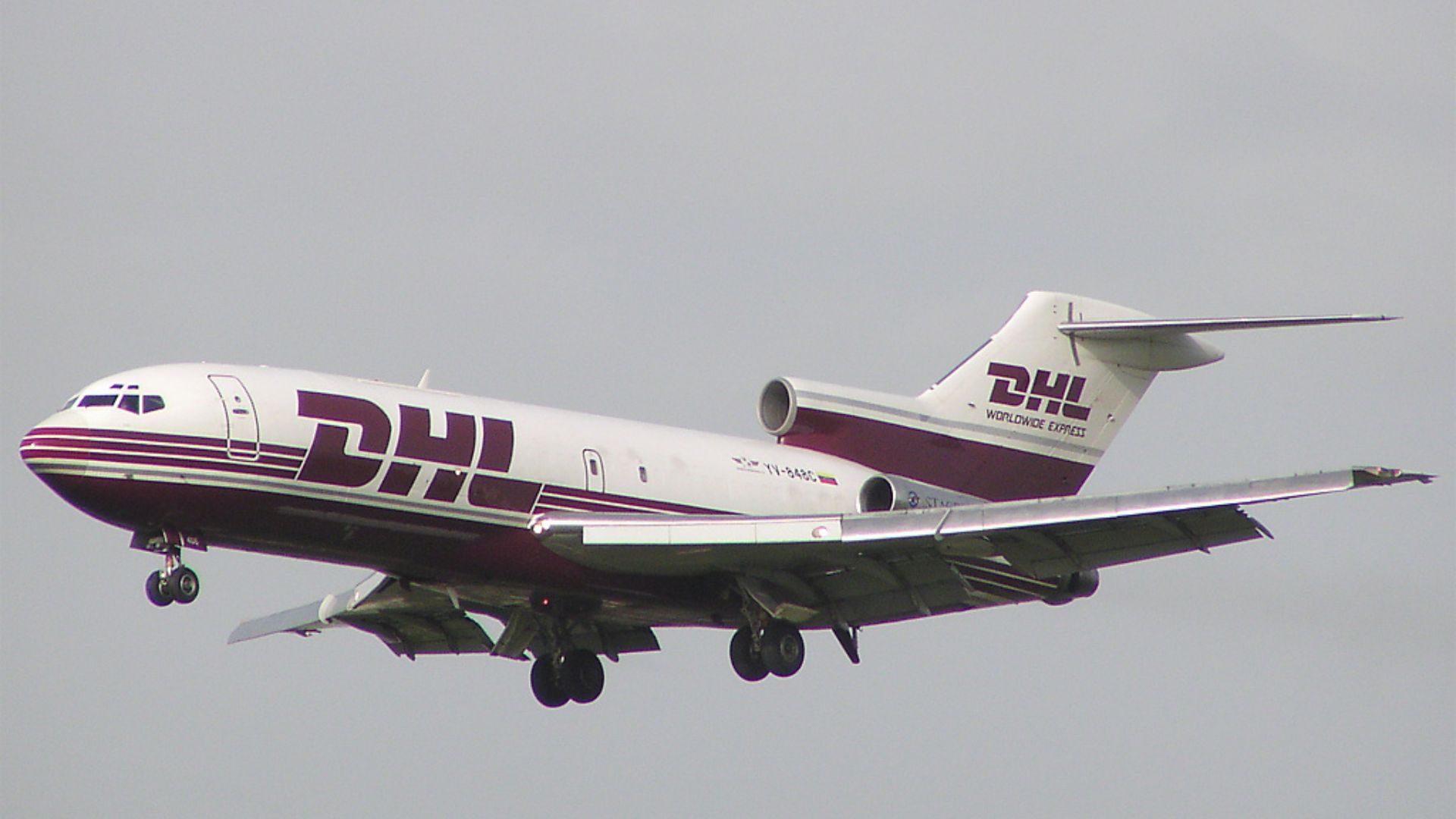 File:DHL (Vensecar Internacional) Boeing 727-35(F) Maharajh-2.jpg