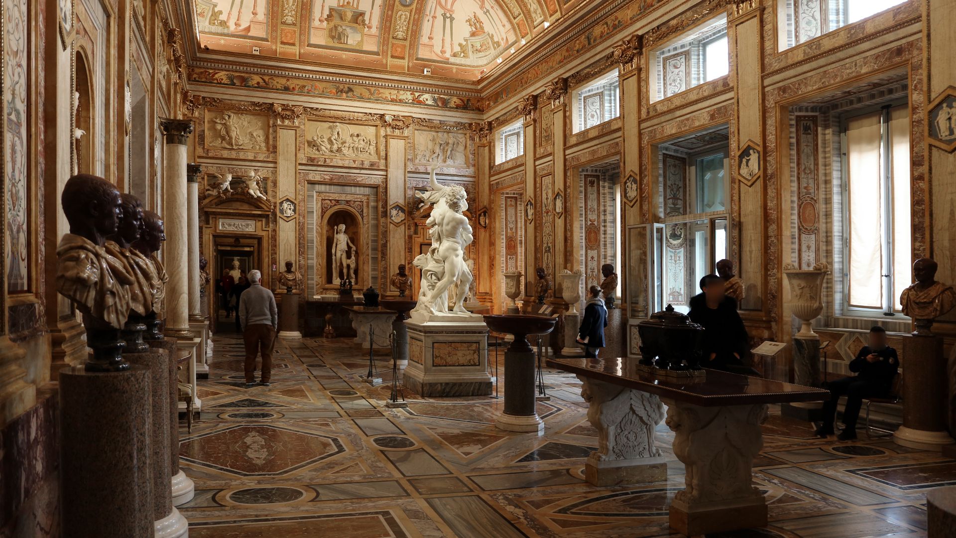 File:Roma, galleria borghese, galleria degli imperatori 02.jpg