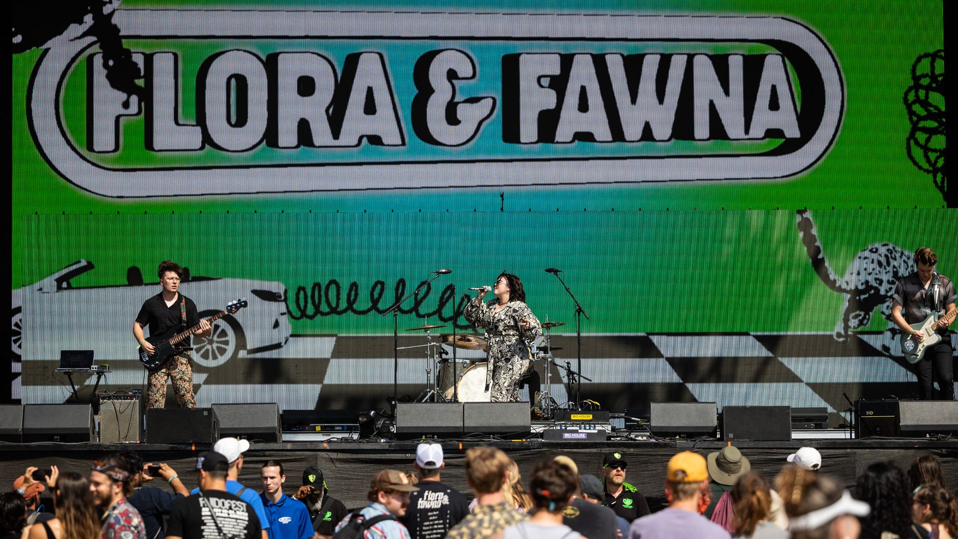 File:Flora & Fawna performs during the Austin City Limits Music Festival on Oct. 16, 2022, in Austin. - 52432943969.jpg