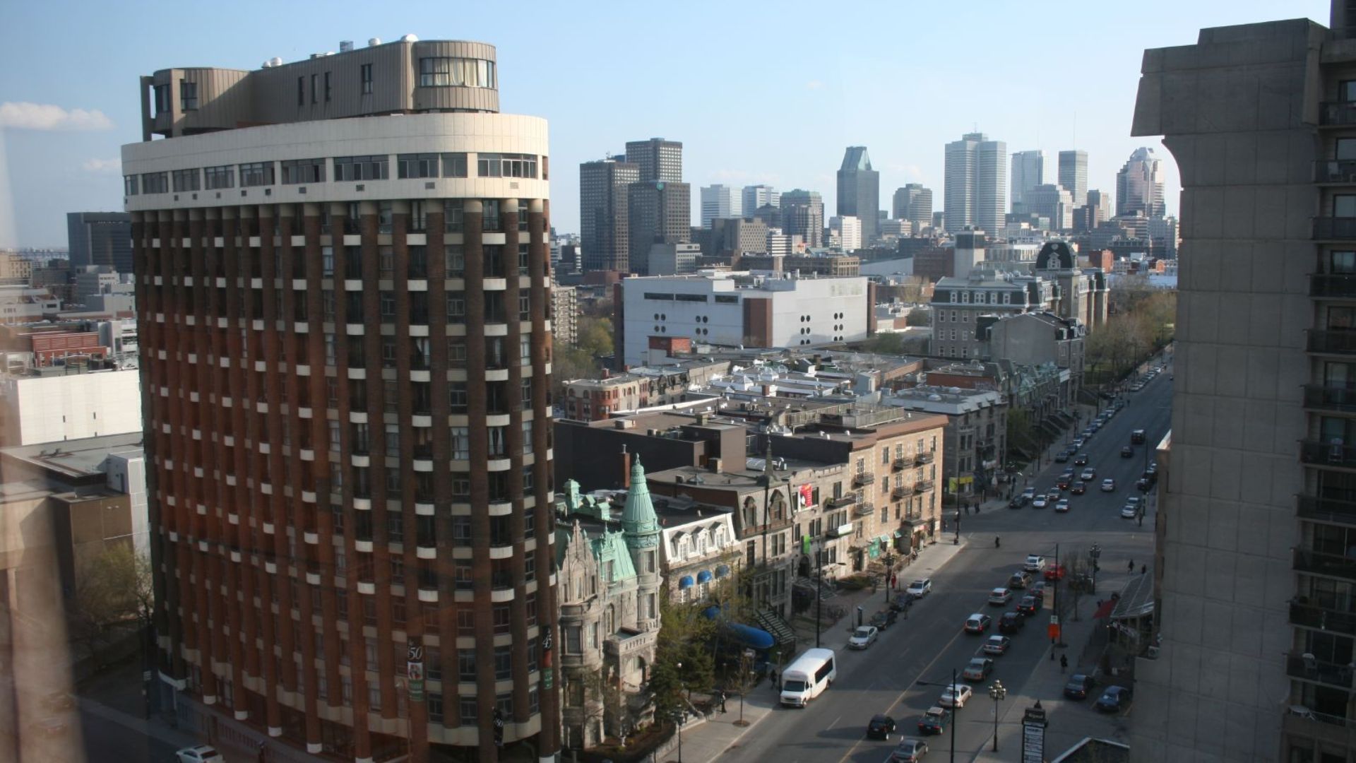 File:Sherbrooke and Rue Berri.jpg