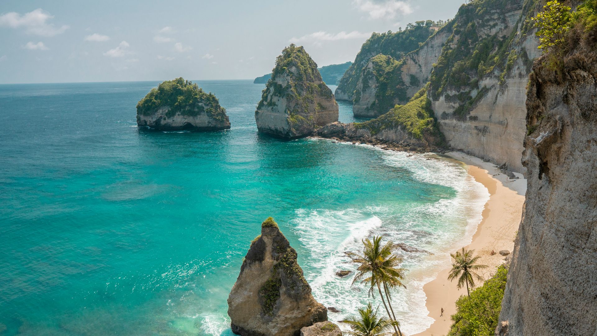 island under white sky