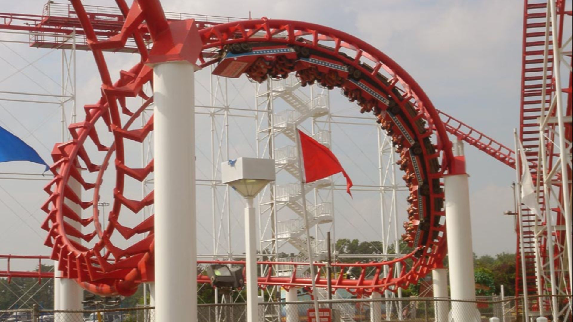File:Great American Scream Machine ( Six Flags Great Adventure ) 01.jpg