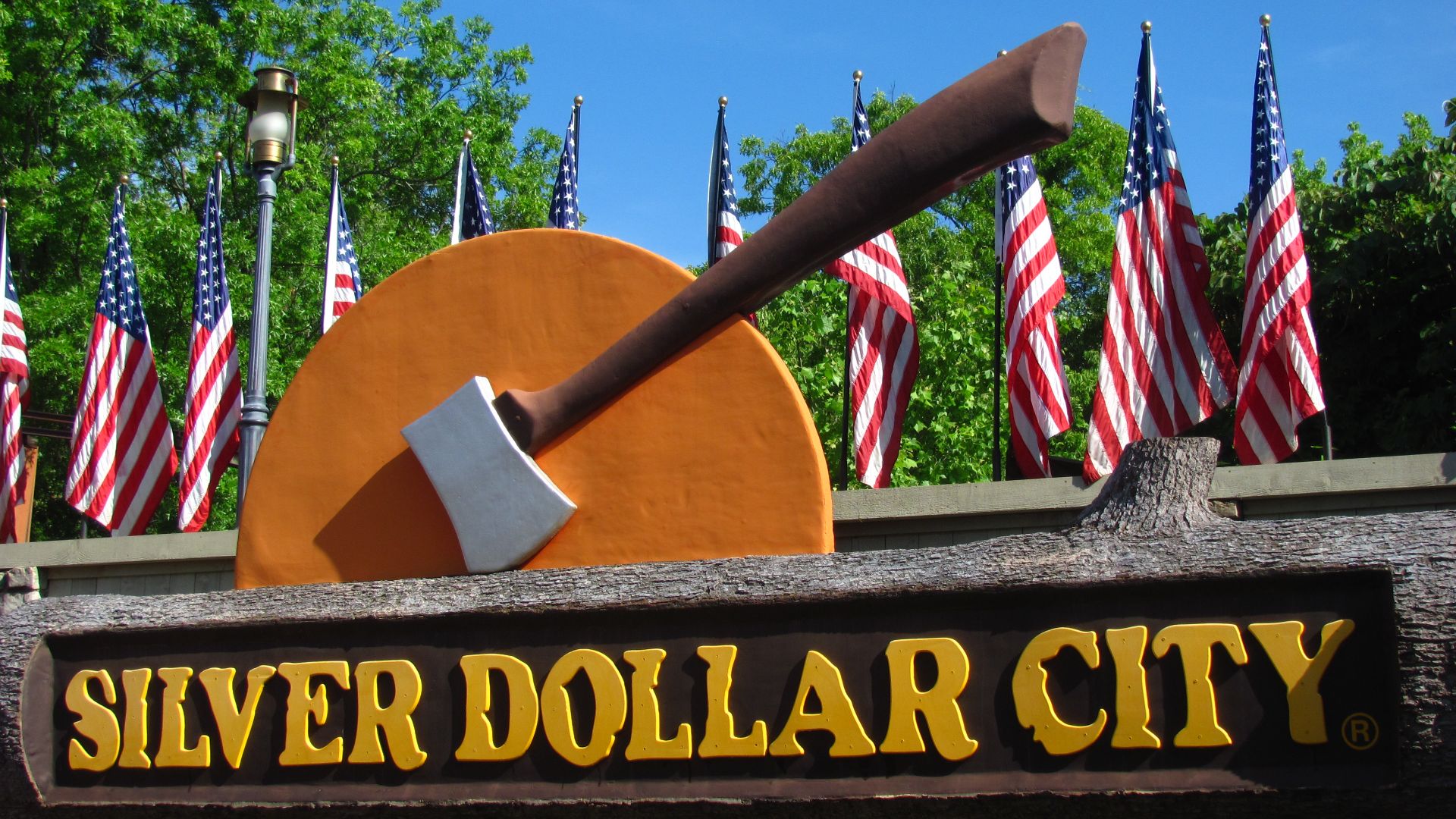 File:Silver Dollar City.jpg