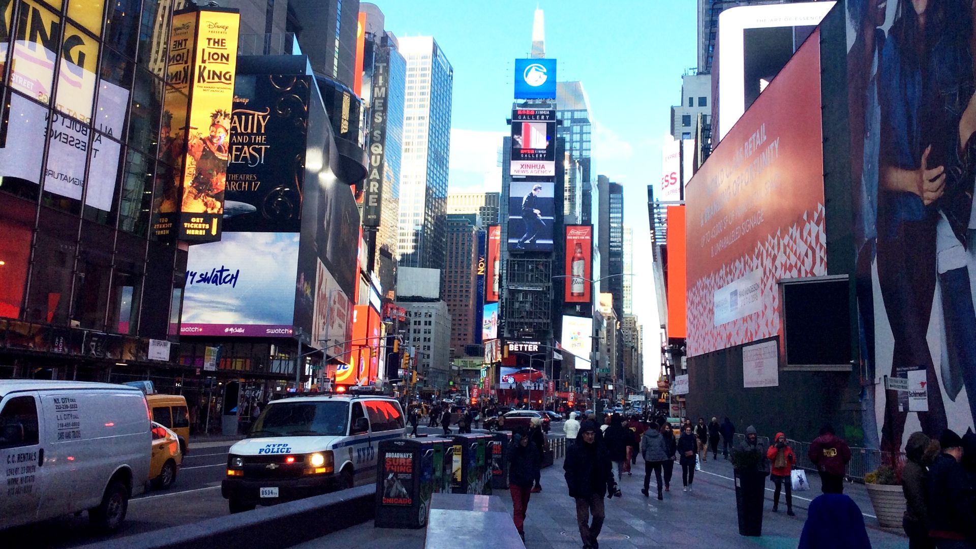 File:Times Sq Feb 2017 4.jpg
