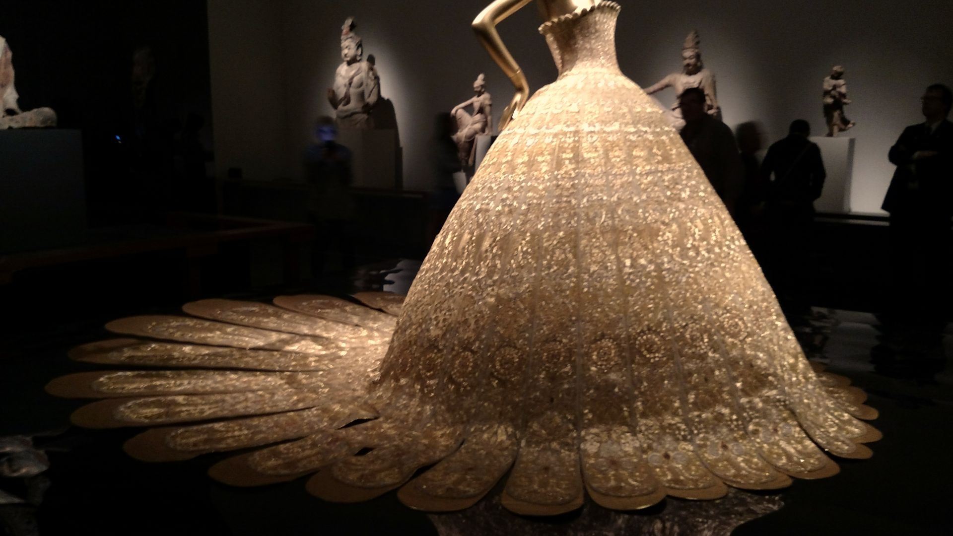 File:Metropolitan Museum Guo Pei.jpg