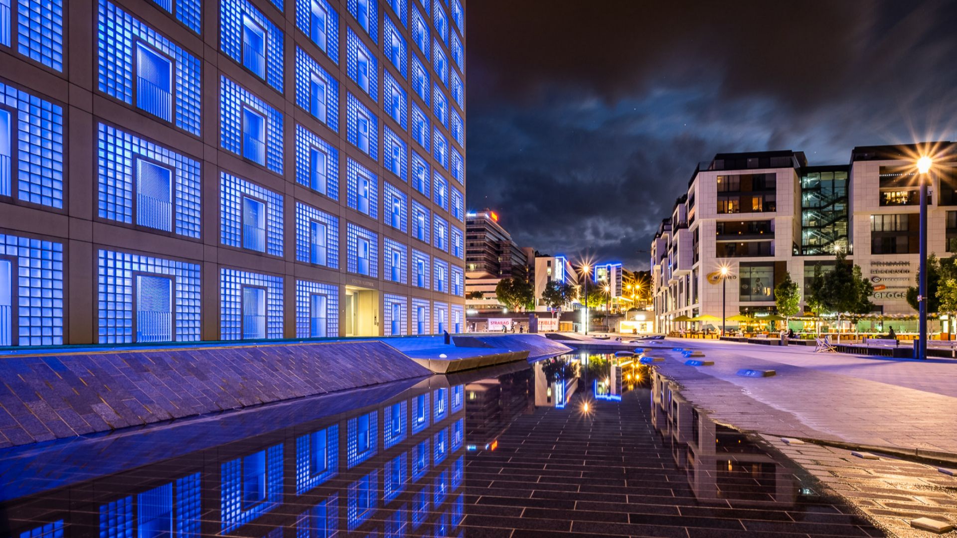 File:Public Library Stuttgart Germany Architecture Photography (262683355).jpeg