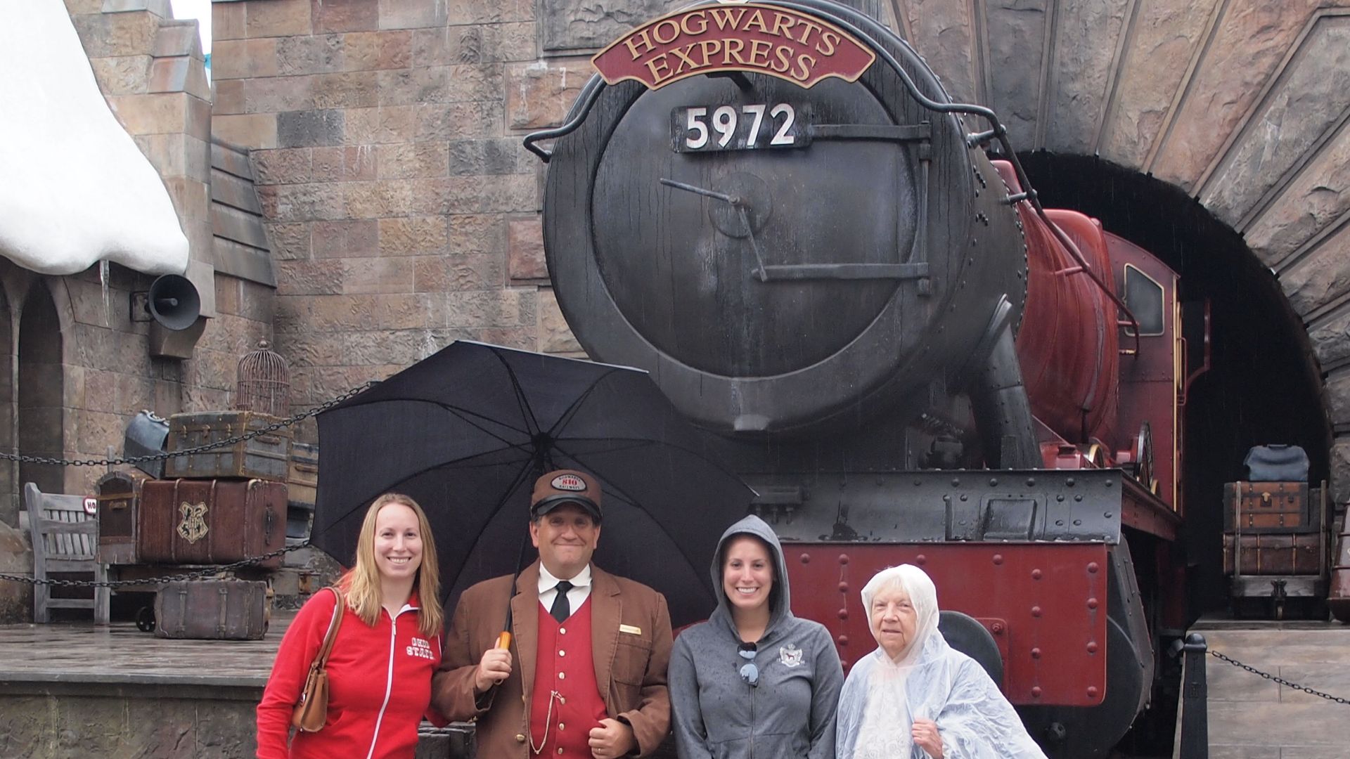 File:Hogwarts Express (8173024194).jpg