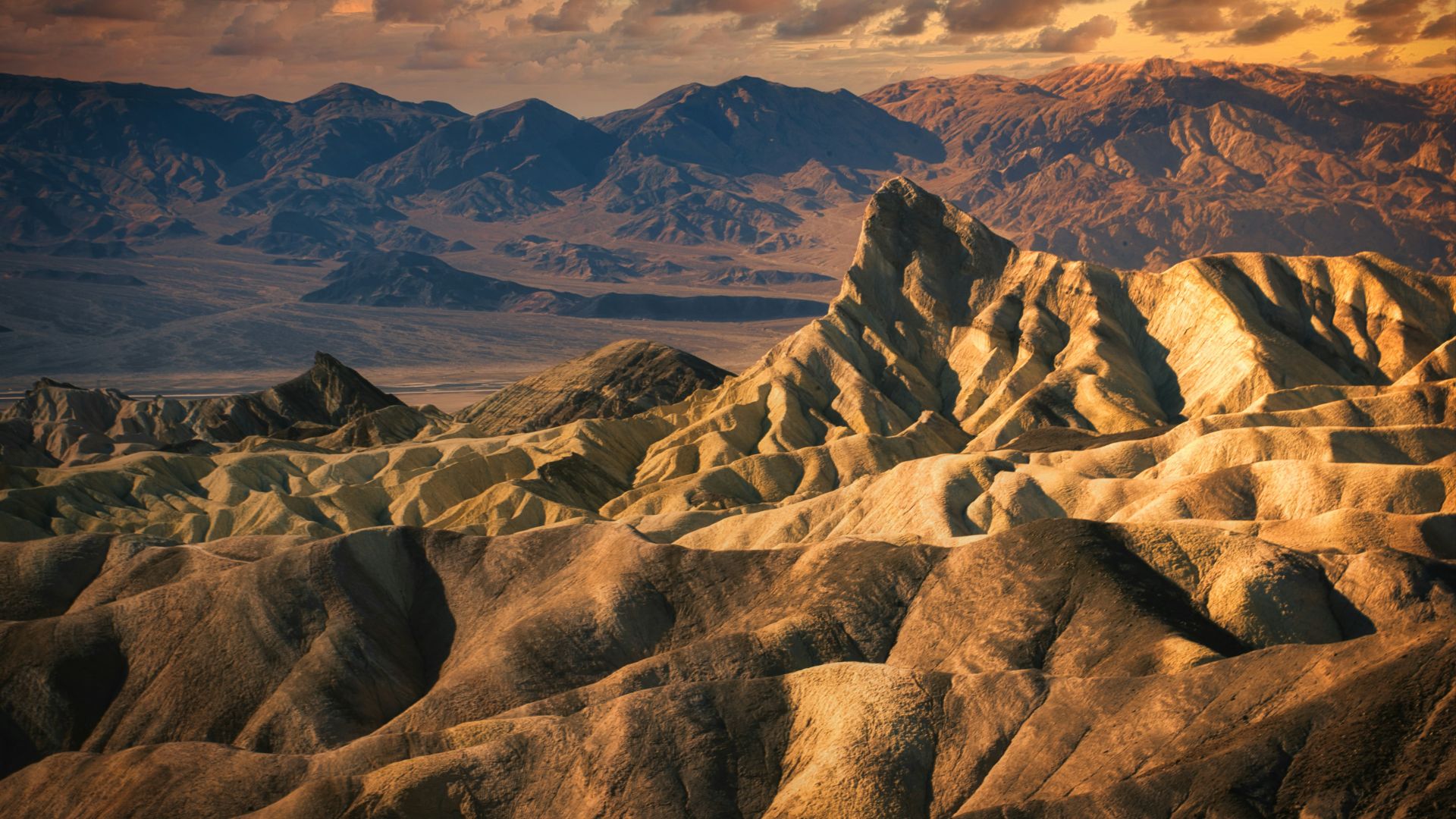 brown rock formation during daytime