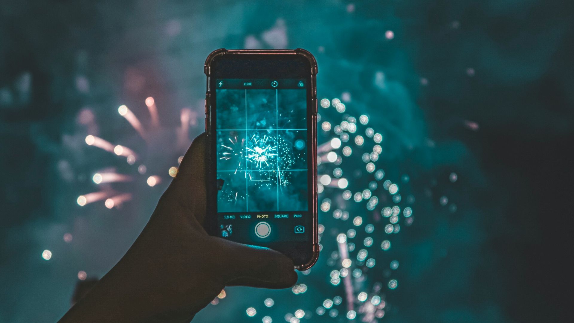 fireworks showing in iPhone